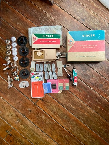 Lotto 600 pezzi accessori